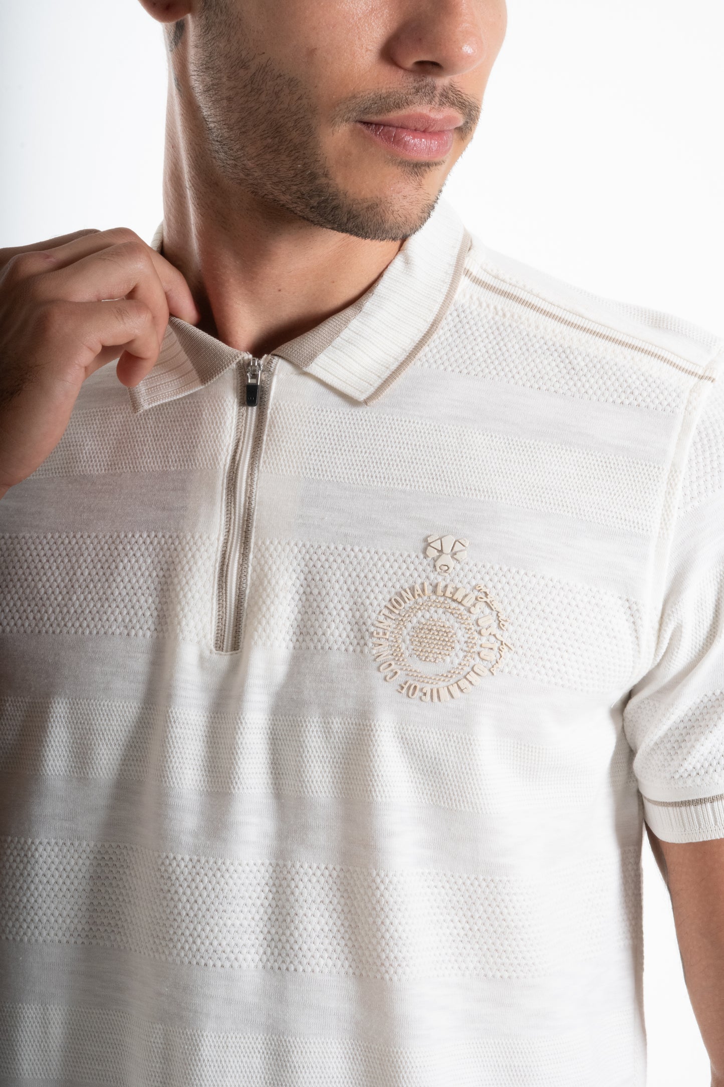 POLO TEXTURA LIGERA CREMA