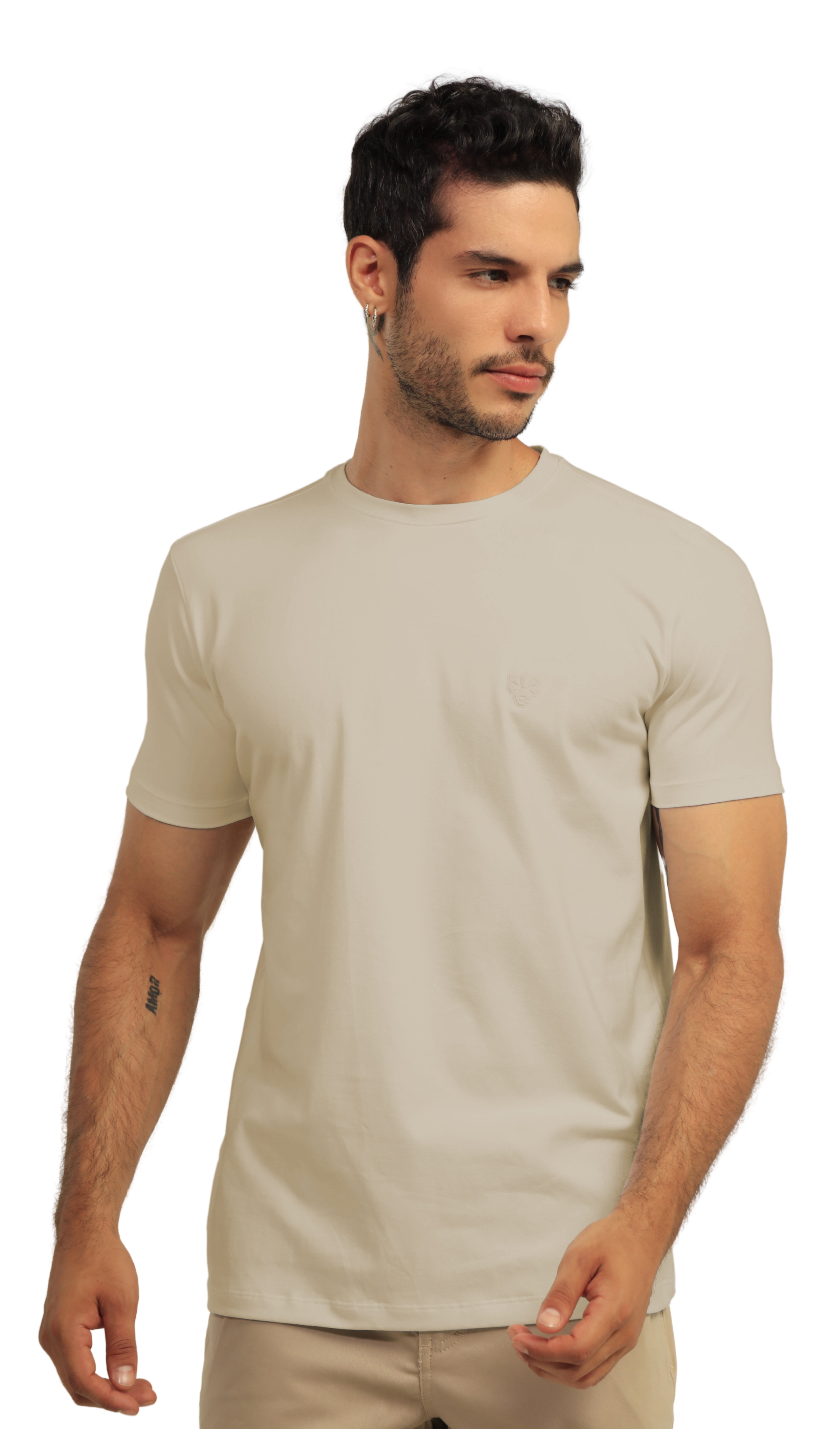 3 CAMISETAS POR 139.900