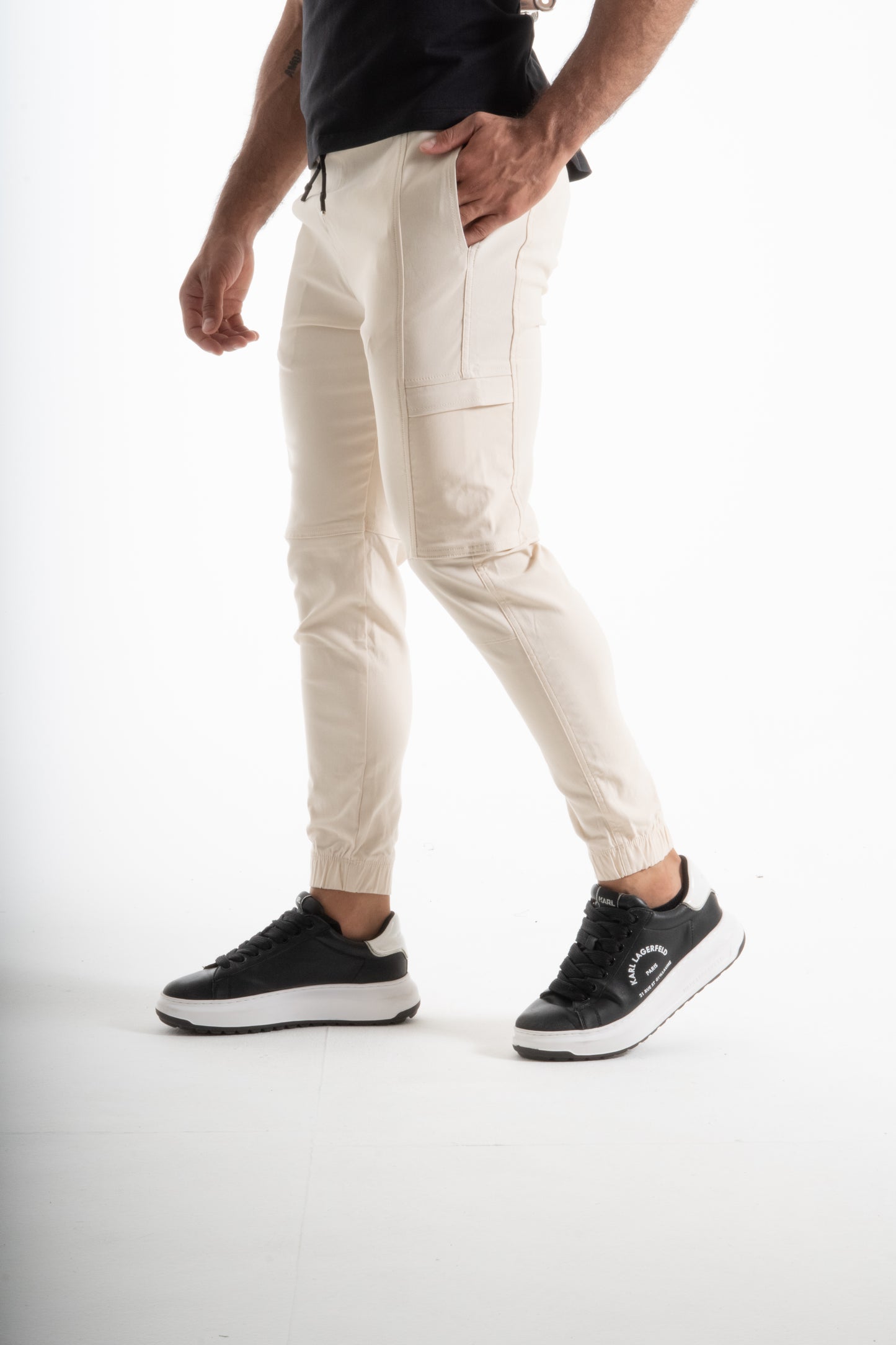 JOGGER TIPO CARGO BEIGE