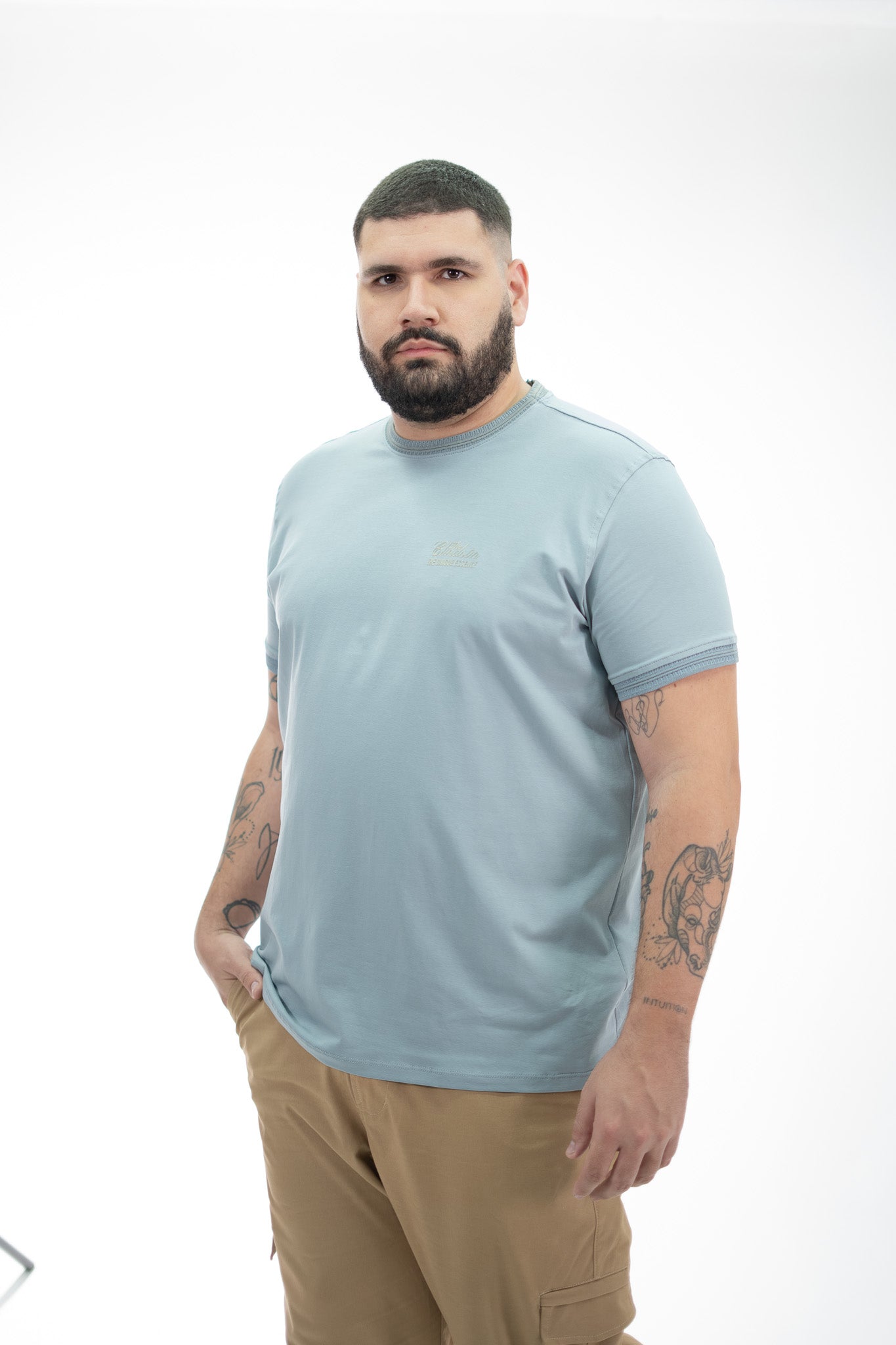 CAMISETA LIGERA AZUL